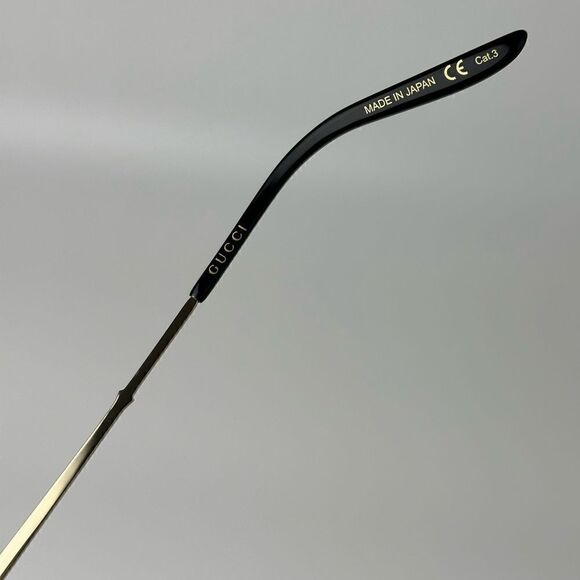 BRAND NEW GUCCI GG0673S 001 Black Gold Grey Sunglasses main image 5